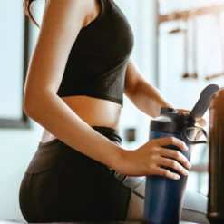 Bottles 26oz Shaker Bottle - Aqua